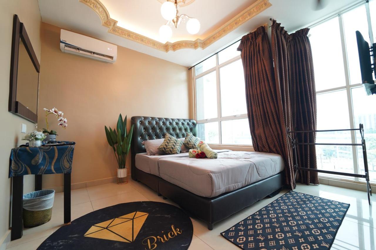 Ghazrin's Classic Jb Hotel Johor Bahru